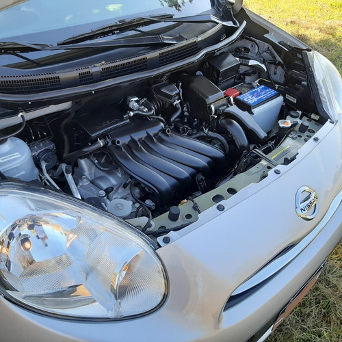 Nissan March 2014