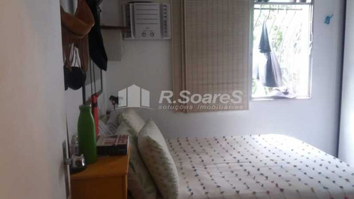 R Soares Vende Excente Apartamento Sala Dois Quartos E Vaga De Garagem Na Escritura No Leblom. Pertinho Do Metrô Jardim De Alah. - Jcap20750