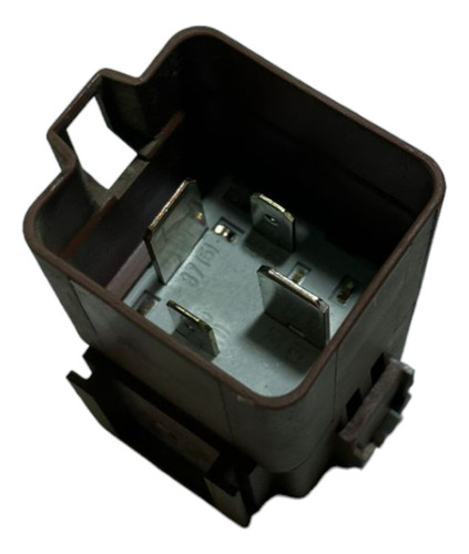 Rele Ventoinha Omron Peugeot 208 2022 - 9854 (Usado)