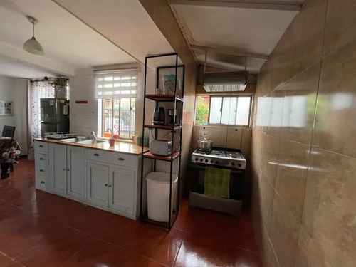 En Venta Casa Aislada De 3 Dorm. 2 Baños En Quilicura