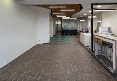 Local Comercial En Arriendo En Las Condes