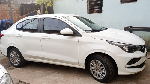Fiat Cronos 1.3 Flex 4p