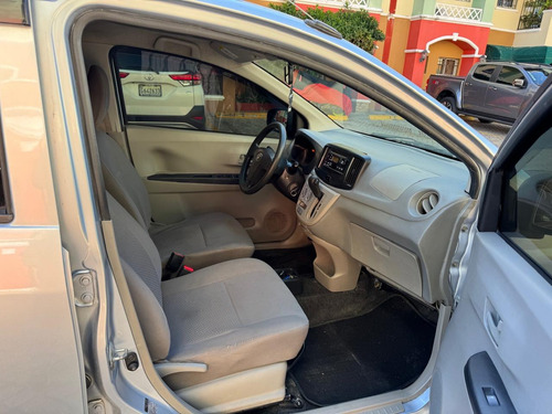 Toyota Pixis Año 2016