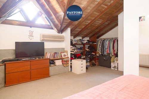 Olivos Golf. Excel Chalet 5 Amb - Jardin Quincho Pileta!
