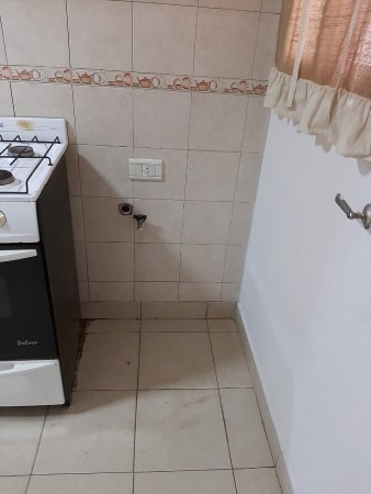 Imagen 3 de 14 de Excelente Departamento Permuta En Villa Luzuriaga 4 Ambientes Living Comedor Playroom