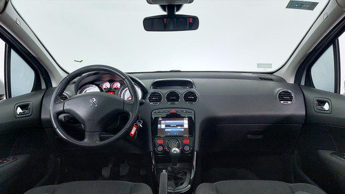 Imagen 14 de 22 de Peugeot 308 1.6 Allure