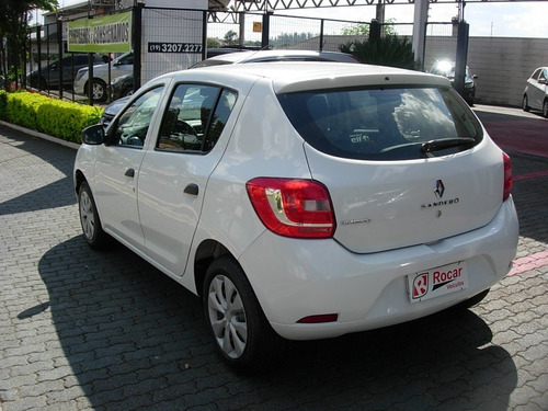 Imagem 10 de 11 de Renault Sandero