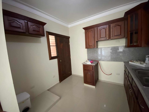 Imagen 5 de 15 de Se Vende Amplio Y Lujoso Apto En Jarabacoa