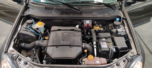 Imagen 18 de 25 de Fiat Weekend Adventur Leer Descripcion (rich)