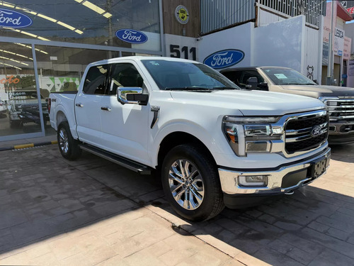 Ford Lobo Lariat