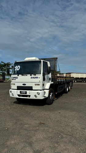 Ford Cargo 2428 E