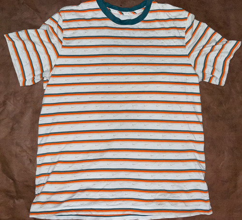Playera Nike Casual Algodón Rayada The Nike Tee (Usado)