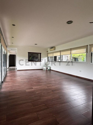 Casa En Alquiler En City Bell - 473 135 Y 136