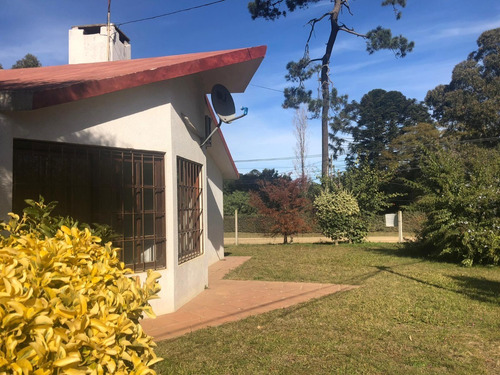 Imagen 2 de 30 de En Muy Buen Punto, Casa En Esquina