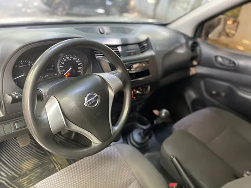 Nissan Frontier 4x2 2.5 2020