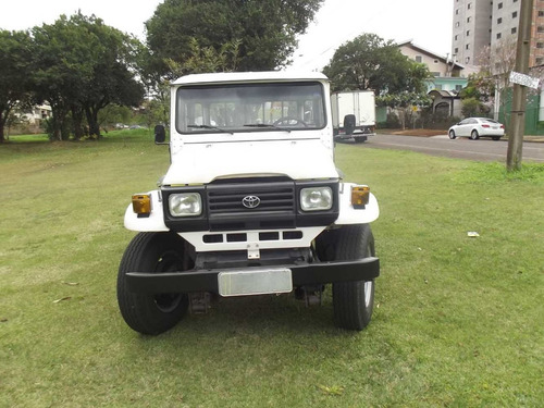 Toyota Bandeirante 3.7 Cab. Dupla 2p