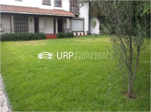 Bonita Casa Con Jardín Grande, Lomas Hipódromo