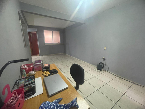 Casa En Venta En Col. Bernardo Cobos, Irapuato, Gto.