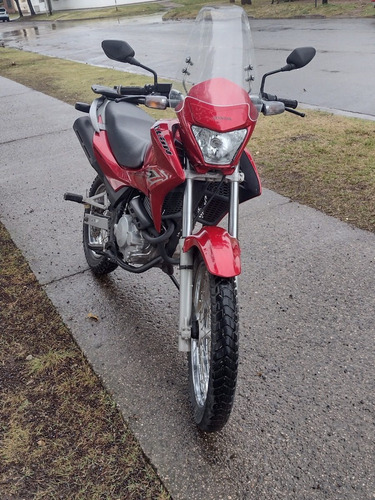 Imagen 2 de 5 de Honda Falcon