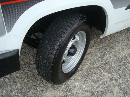 Iveco,hr,c20 92 A Gasolina Original De Fabrica Com Capota