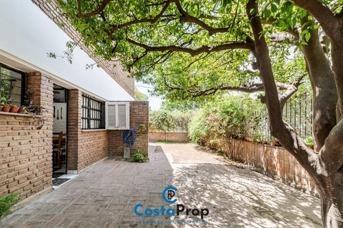 Imagen 1 de 23 de Apto Crédito Bancor * Impecable Casa 4 Dorm * Parque Vélez Sarsfield