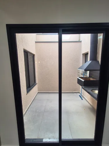 Casa Com Conceito Moderno E Fino Acabamento
