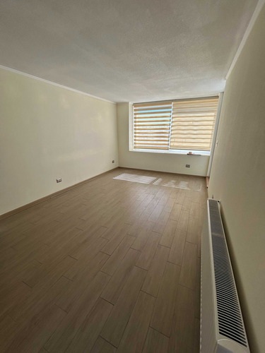 Terraza Grande Cerrada Amplio Living Vista (84761)