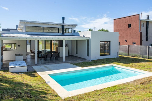 Imagen 5 de 24 de Casa En Venta - 4 Ambientes - Pinamar Sur Playa