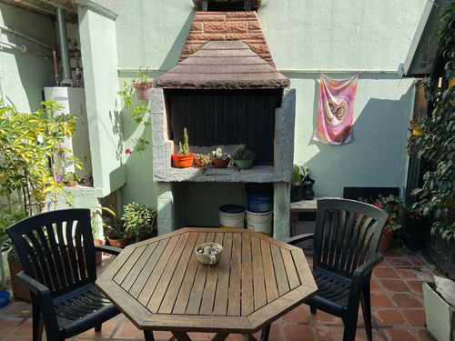 Venta Casa 4 Amb B Vista + Dpto Monoamb Apta Cred.