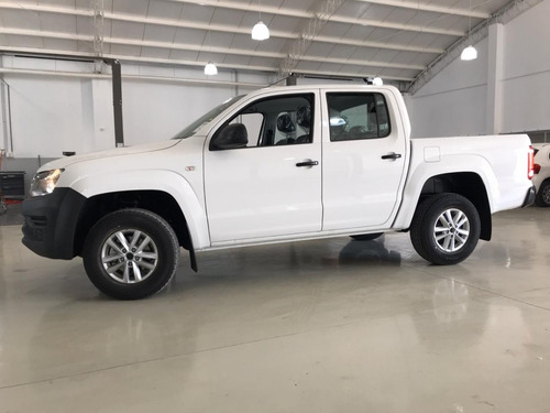 Amarok Base Doble Cabina Dc Caja Sexta Trendline 4x2 2021 Do