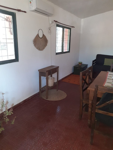 Imagen 6 de 21 de Vendo Casa Quinta En El Barrio Mas Lindo De La Ciudad, Sobre Asfalto Y Todo Parquizado!!