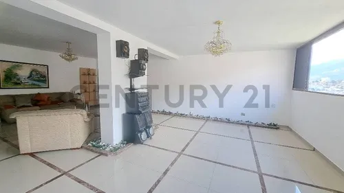 Ml Venta Pent-house, La Urbina