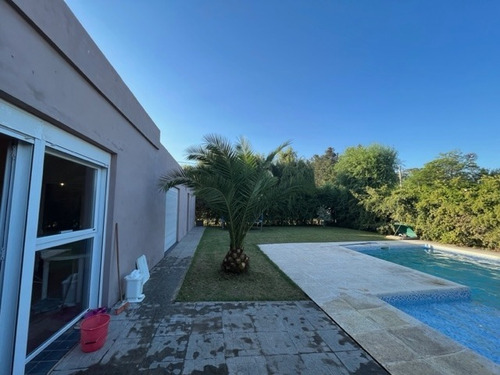 Imagen 16 de 27 de En Venta! Moderna Casa Quinta Minimalista En Barrio Villa San Ignacio 2 (junín-ba)