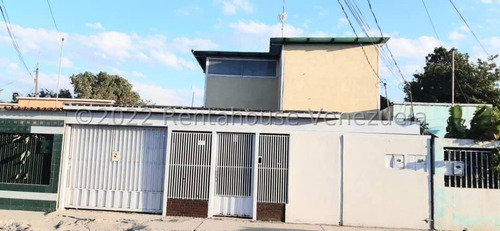Imagen 1 de 30 de Casa En Venta En Santa Isabel Oeste De Barquisimeto Lara, (0.4.2.4.5.9.3.7.5.4.2), Rent-a-house Centro Occidente Mls Código: 22-20282, Cuenta Con 12 Habitaciones, 6 Baños, 4 Puestos De Estacionamiento