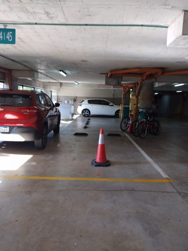 Apartamento En Venta De 3 Dormitorios En Parque Batlle