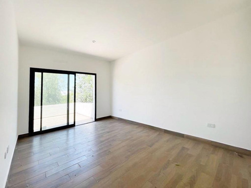 Imagen 16 de 25 de Casa En Venta El Canton Bº Norte A Laguna C/ Pileta