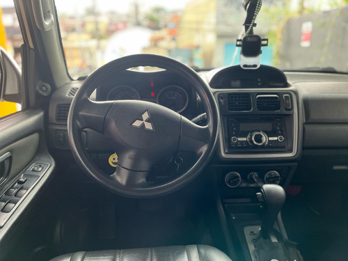 Mitsubishi Pajero Pajero TR4 2.0 16V 4x2 (Flex) (Aut)