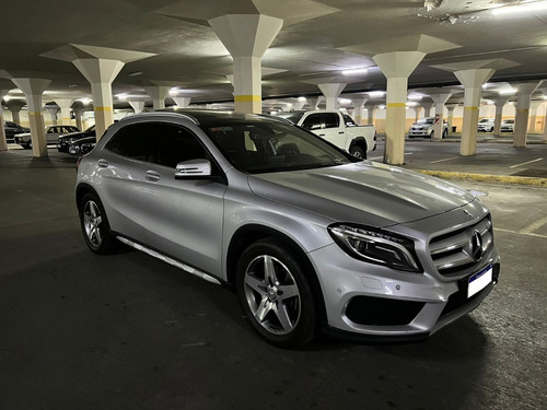 Imagen 2 de 19 de Mercedes Benz Gla 250 Amg Line