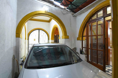 Venta Casa Caballito. Cochera, Quincho, Terraza
