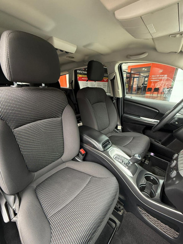 Dodge Journey 2.4l At 2 Corridas