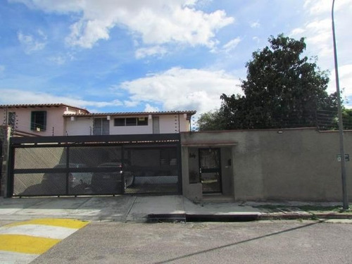 Imagen 1 de 17 de Casa En Venta El Cafetal 22-14045 Renta House Los Samanes
