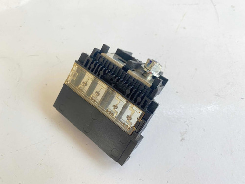 Fusible Terminal De Batería March 2020/2021/2022 Nissan (Usado)