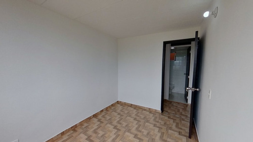 Imagen 10 de 18 de Se Vende Apartamento Madrid (tarento)