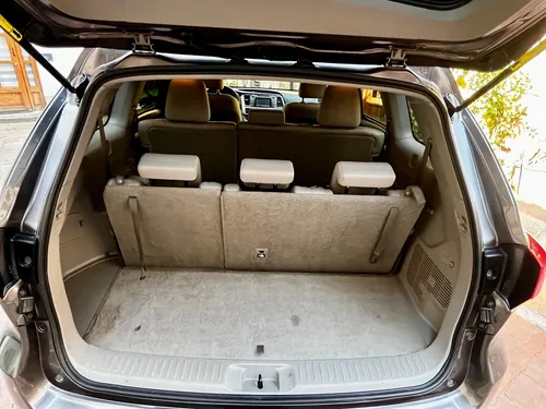 Toyota Highlander 3.5 Le At