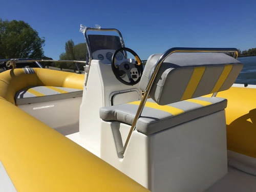 Imagen 7 de 15 de Semirrigido 600 Con Equipamiento Y Mercury 60hp Elpt 0km