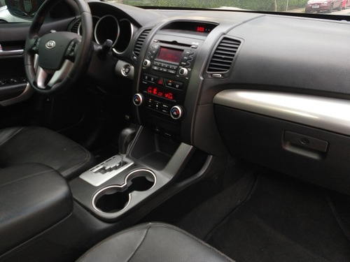 Imagem 6 de 8 de Kia Sorento 3.5 V6 Aut.
