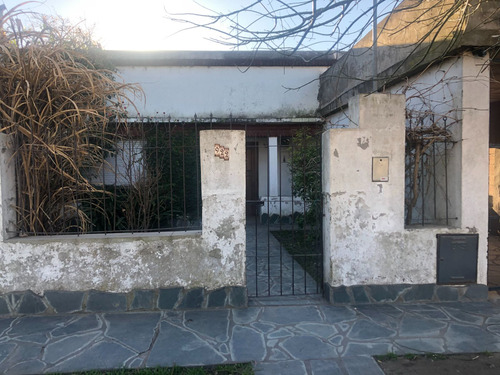 Venta Casa 2 Dormitorios Balcarce