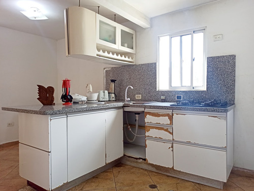 En Venta Penthouse A Remodelar En El Conjunto Terrazas De San Diego, Municipio San Diego Estado Carabobo / Emer.