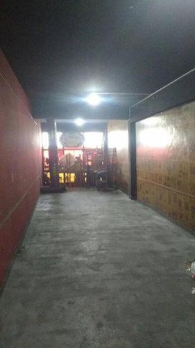Imagen 6 de 15 de Lote En Venta En Avenida Sáenz En Pompeya