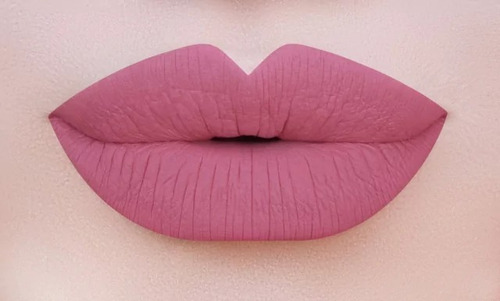 Lip Gloss Long Wear Matte Beauty Creations Larga Duracion Color 05 ATTRACTIVE